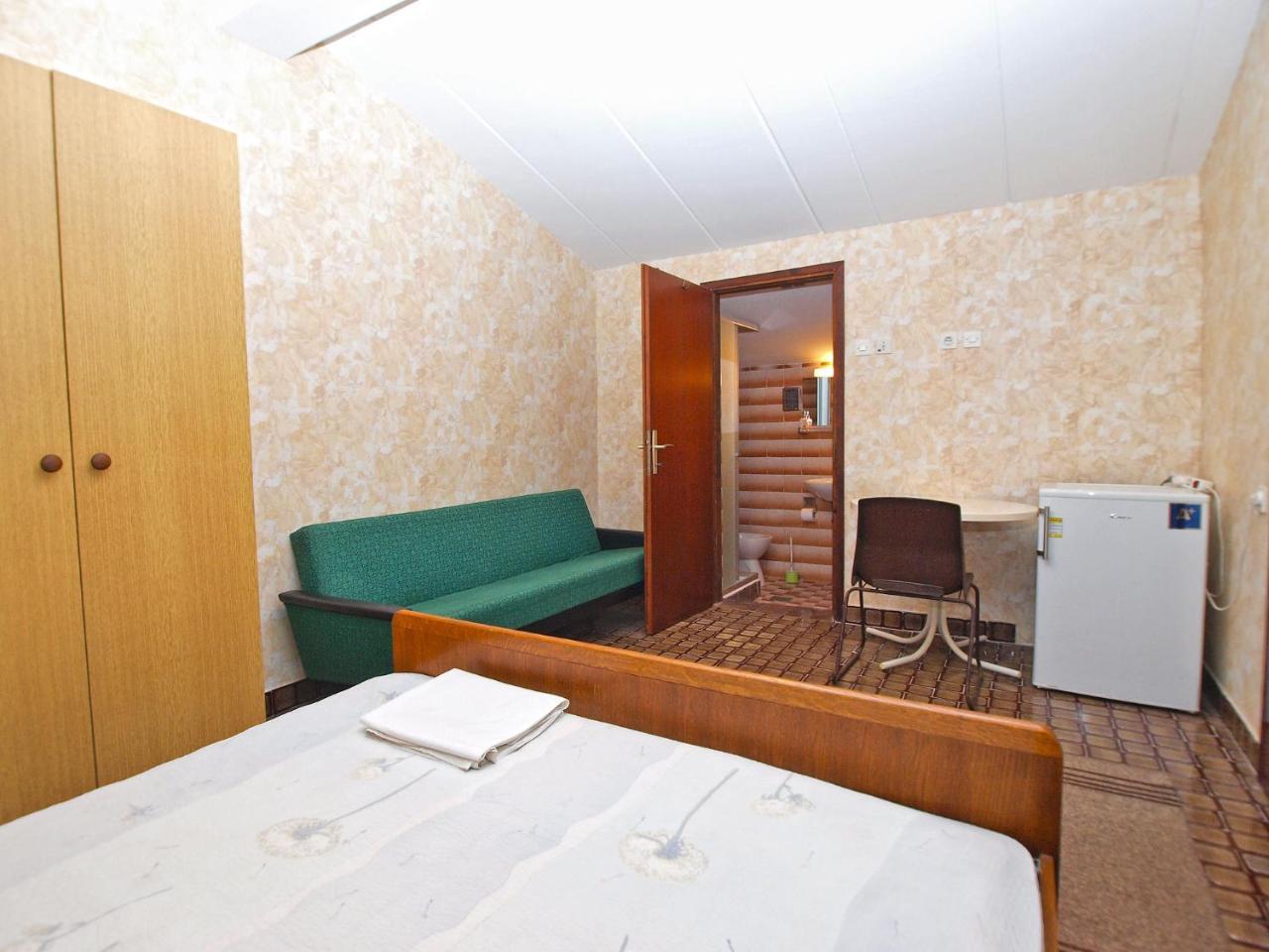 Rooms Antun 1238 Medulin Extérieur photo
