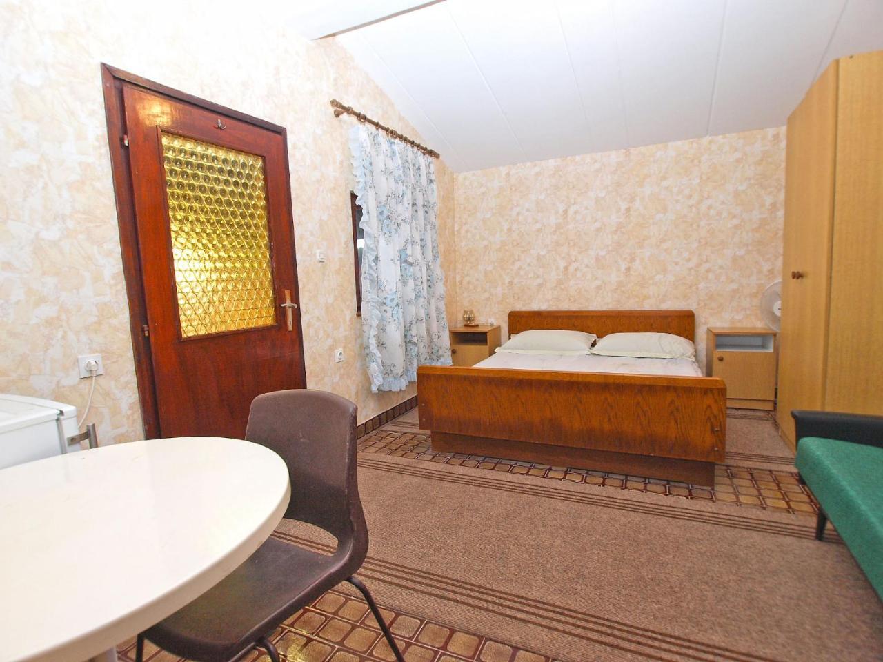 Rooms Antun 1238 Medulin Extérieur photo