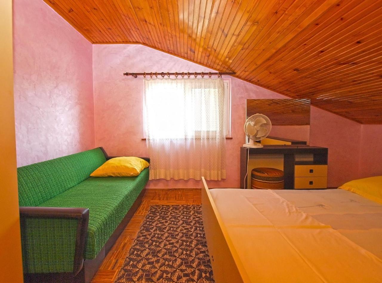 Rooms Antun 1238 Medulin Extérieur photo